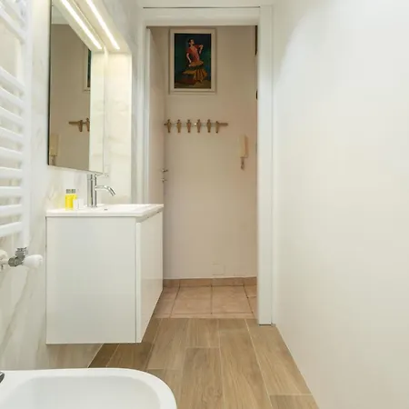 Lecco By Halldis Apartament *